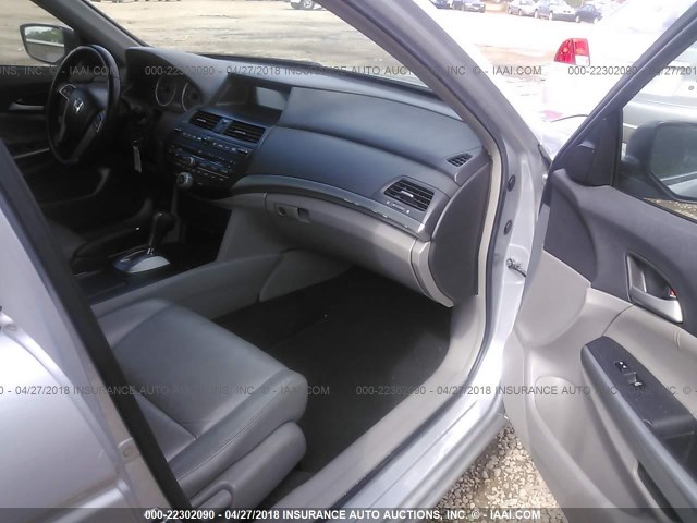 1HGCP26838A144375 - 2008 HONDA ACCORD EXL SILVER photo 5