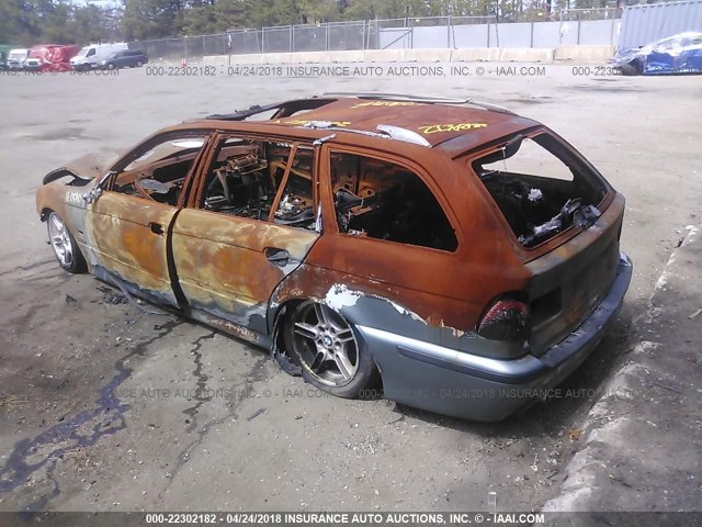 WBADR63423GN92521 - 2003 BMW 540 IT AUTOMATIC შავი ფოტო 3