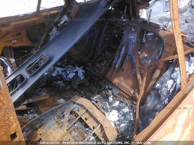 WBADR63423GN92521 - 2003 BMW 540 IT AUTOMATIC შავი ფოტო 8