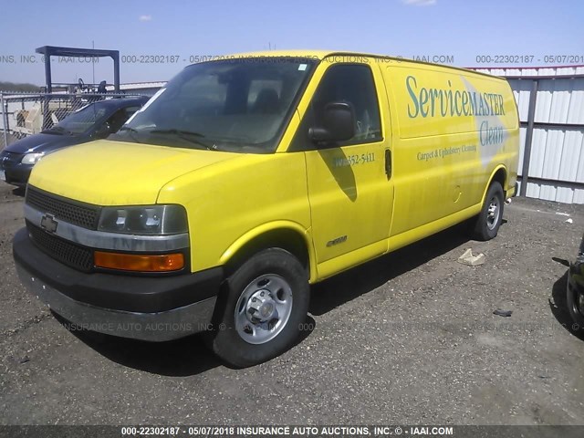 1GCHG39U951128972 - 2005 CHEVROLET EXPRESS G3500  YELLOW photo 2