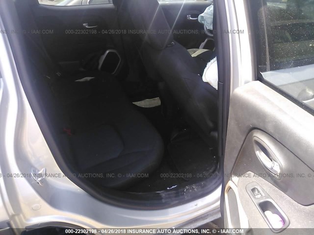 ZACCJAAB5HPE42830 - 2017 JEEP RENEGADE SPORT Արծաթագույն լուսանկար 8