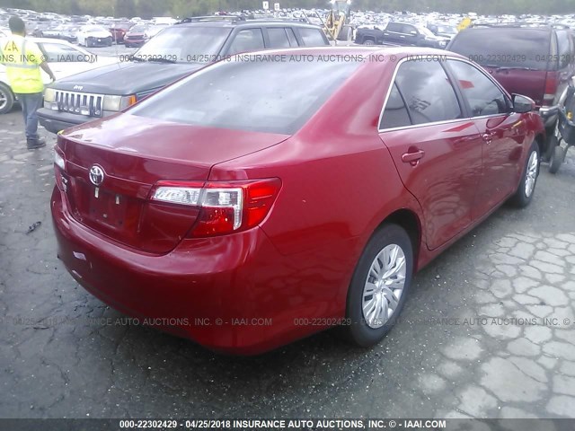 4T1BF1FK1EU854447 - 2014 TOYOTA CAMRY L/SE/LE/XLE RED photo 4
