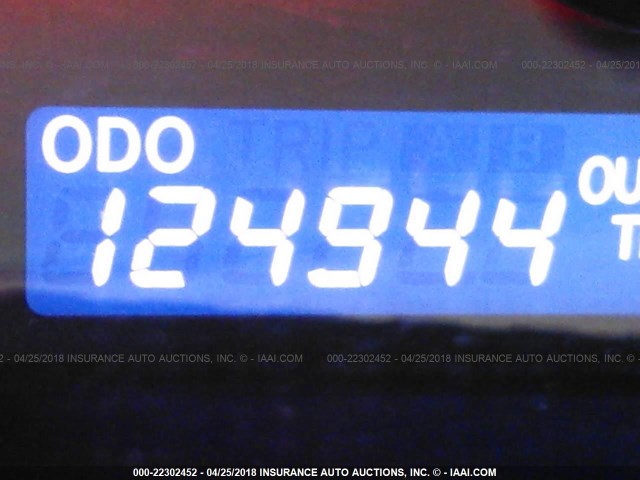 4T4BF3EK5AR049919 - 2010 TOYOTA CAMRY SE/LE/XLE GREEN photo 7