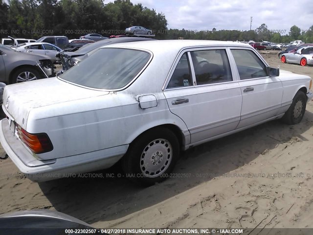 WDBCA25DXKA440806 - 1989 MERCEDES-BENZ 300 SEL WHITE photo 4