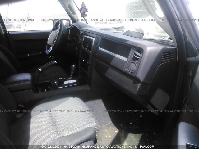 1J4RG4GK4AC124560 - 2010 JEEP COMMANDER SPORT BLACK photo 5