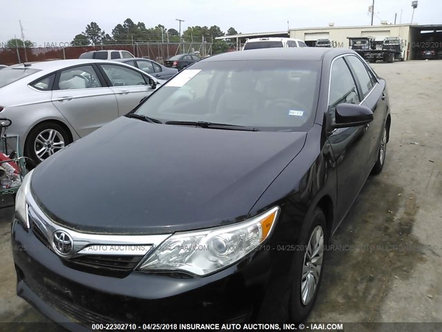 4T1BF1FK1DU229318 - 2013 TOYOTA CAMRY L/SE/LE/XLE BLACK photo 2