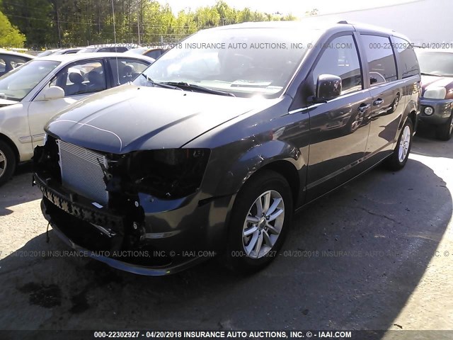 2C4RDGCG5JR240617 - 2018 DODGE GRAND CARAVAN SXT GRAY photo 2