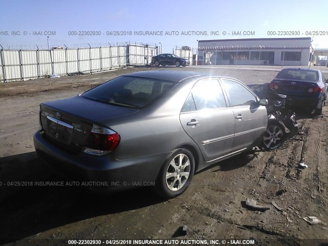 JTDBF30K560170423 - 2006 TOYOTA CAMRY LE/XLE GRAY photo 4