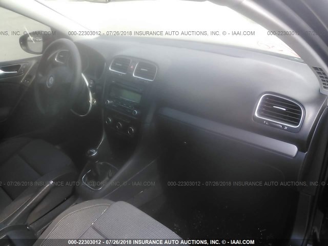 WVWAB7AJ1CW291768 - 2012 VOLKSWAGEN GOLF BLACK photo 5