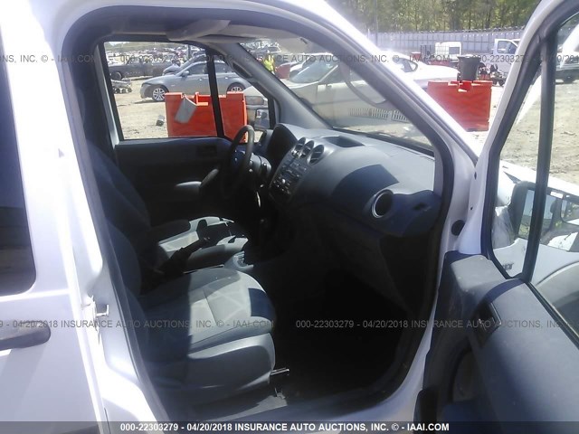 NM0LS7BN7BT043936 - 2011 FORD TRANSIT CONNECT XLT WHITE photo 5