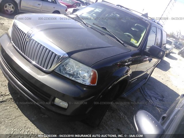 5LMFU28535LJ23445 - 2005 LINCOLN NAVIGATOR GRAY photo 2