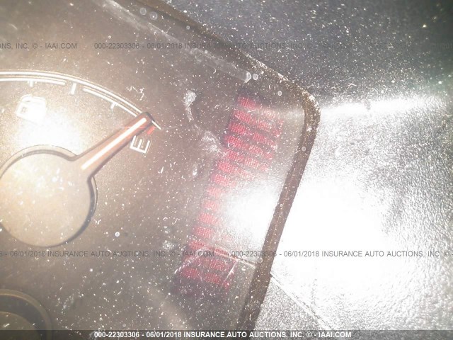 5LMFU28535LJ23445 - 2005 LINCOLN NAVIGATOR GRAY photo 7