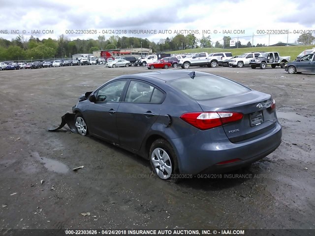 KNAFX4A67F5292528 - 2015 KIA FORTE LX BLUE photo 3