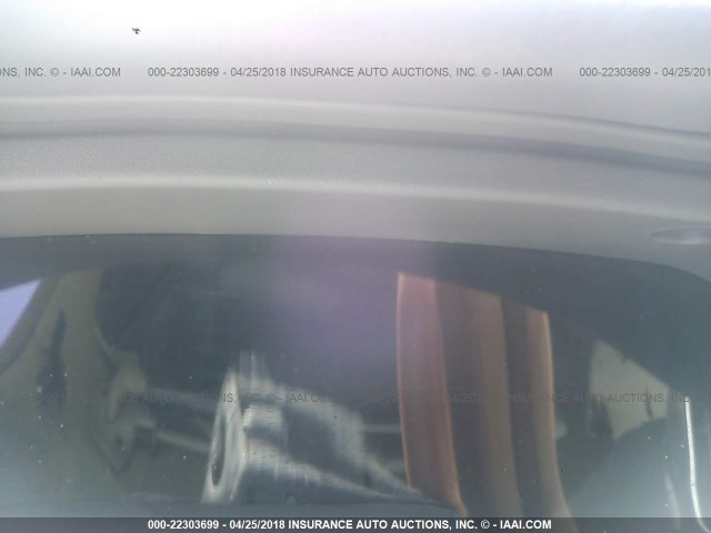 1LNLM81W0VY633606 - 1997 LINCOLN TOWN CAR EXECUTIVE Silber Foto 7