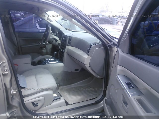 1J4HR48N16C174595 - 2006 JEEP GRAND CHEROKEE LAREDO/COLUMBIA/FREEDOM 香槟色 照片 5