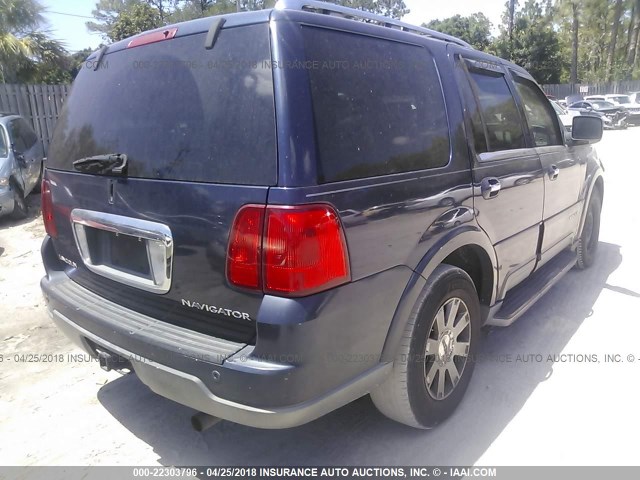 5LMFU27R54LJ21781 - 2004 LINCOLN NAVIGATOR BLUE photo 4