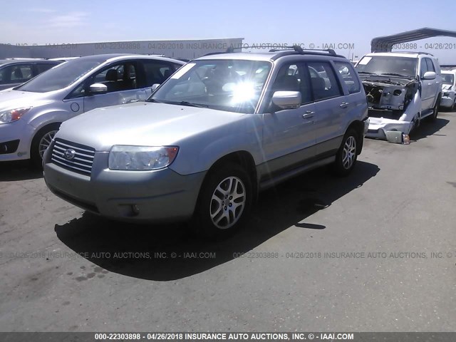 JF1SG67606H735501 - 2006 SUBARU FORESTER 2.5X LL BEAN SILVER photo 2