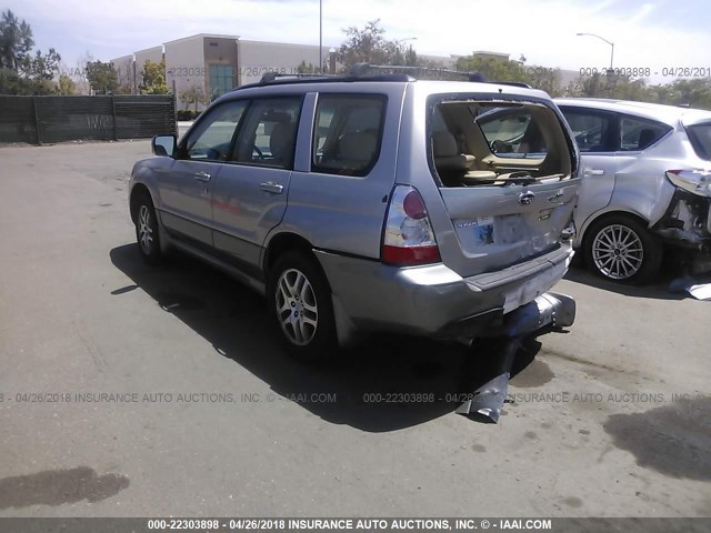 JF1SG67606H735501 - 2006 SUBARU FORESTER 2.5X LL BEAN SILVER photo 3