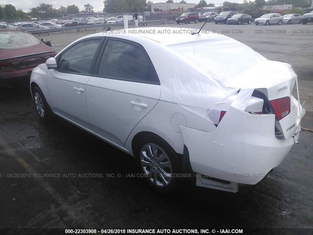 KNAFU4A21C5604408 - 2012 KIA FORTE EX WHITE photo 3