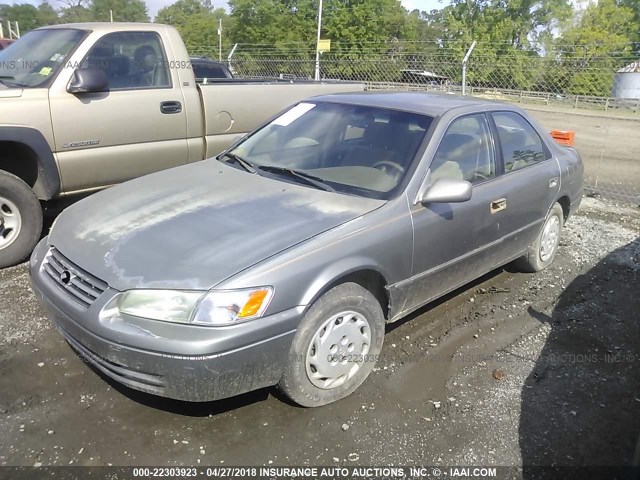 4T1BG22K6WU316434 - 1998 TOYOTA CAMRY CE/LE/XLE 灰色 照片 2