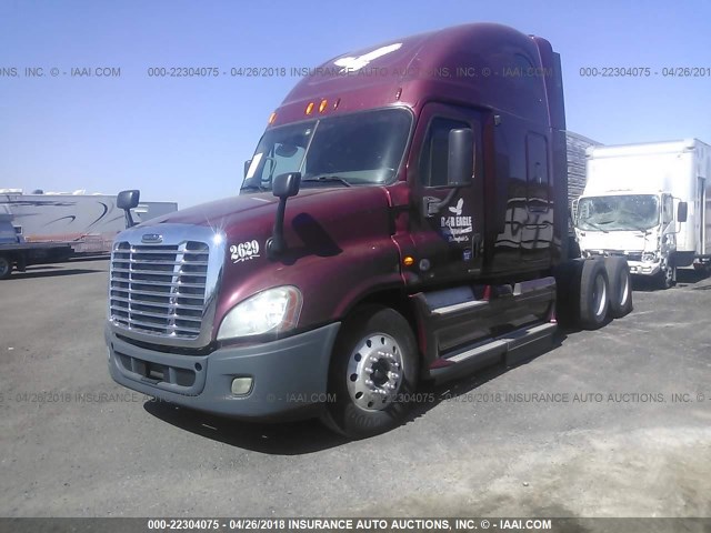1FUJGLDR3CSBE2613 - 2012 FREIGHTLINER CASCADIA 125  MAROON photo 2