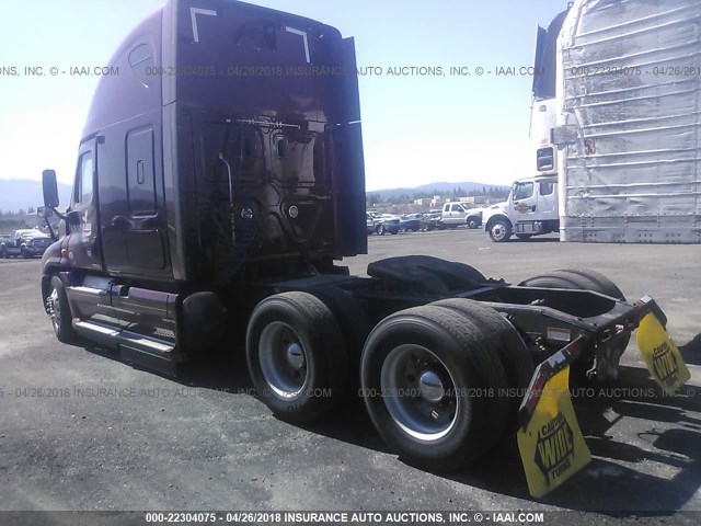 1FUJGLDR3CSBE2613 - 2012 FREIGHTLINER CASCADIA 125  MAROON photo 3