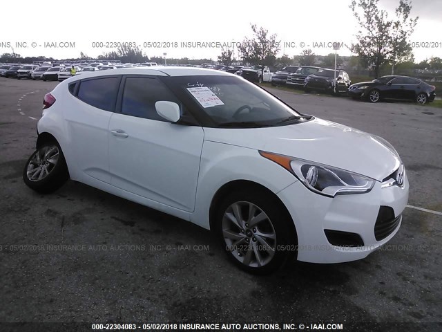 KMHTC6AD5GU269487 - 2016 HYUNDAI VELOSTER WHITE photo 1