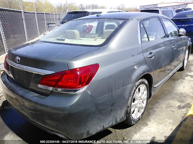 4T1BK3DB8BU436988 - 2011 TOYOTA AVALON LIMITED GRAY photo 4