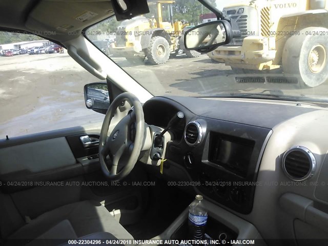 1FMPU16L53LC13115 - 2003 FORD EXPEDITION XLT მწვანე ფოტო 5