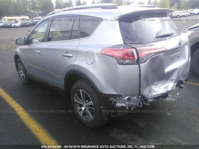 JTMRFREV1JD228050 - 2018 TOYOTA RAV4 ADVENTURE/XLE 银色 照片 3