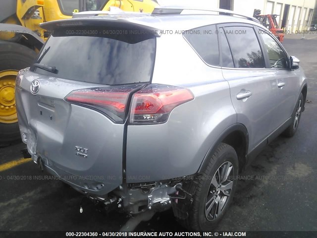 JTMRFREV1JD228050 - 2018 TOYOTA RAV4 ADVENTURE/XLE 银色 照片 4