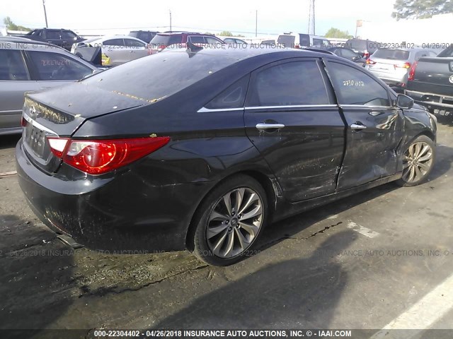 5NPEC4AC9BH296803 - 2011 HYUNDAI SONATA SE/LIMITED BLACK photo 4