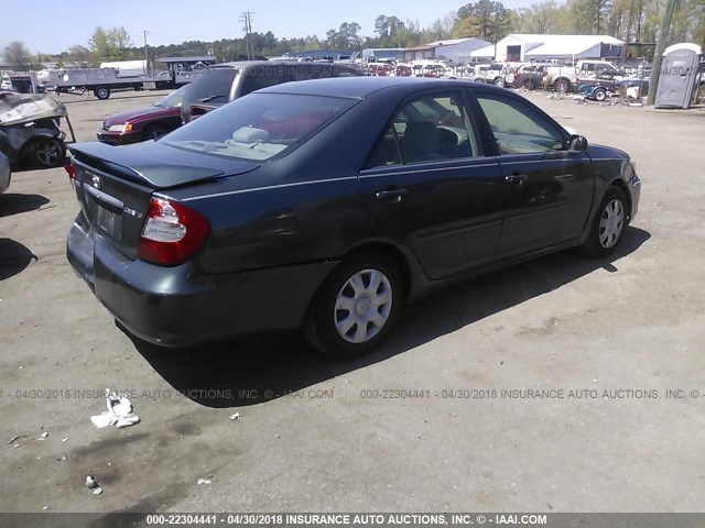 4T1BE32K73U210601 - 2003 TOYOTA CAMRY LE/XLE/SE GREEN photo 4