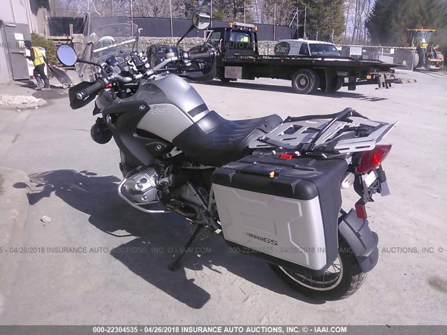 WB10317A67ZR41838 - 2007 BMW R1200 GS SILVER photo 3