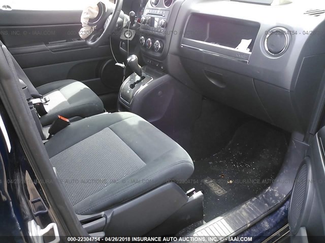 1C4NJDEB3CD676590 - 2012 JEEP COMPASS LATITUDE 蓝色 照片 5