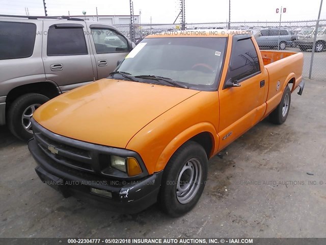 1GCCS14X9T8147329 - 1996 CHEVROLET S TRUCK S10 ORANGE photo 2