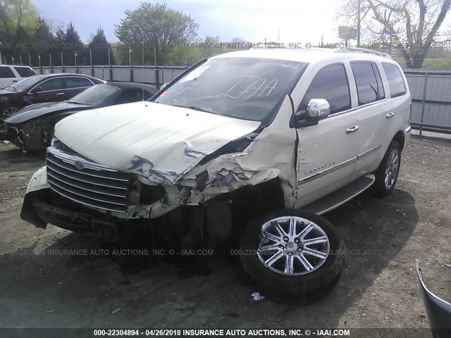 1A8HW58238F147581 - 2008 CHRYSLER ASPEN LIMITED CREAM photo 2