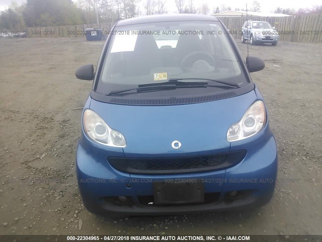 WMEEJ31X99K242899 - 2009 SMART FORTWO PURE/PASSION BLUE photo 6