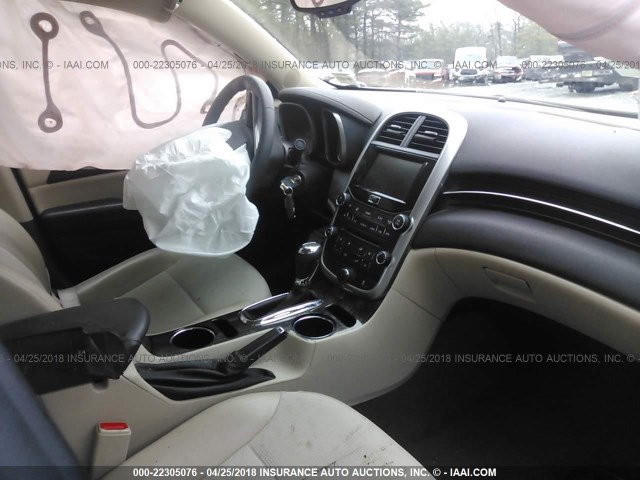 1G11C5SL1FU120111 - 2015 CHEVROLET MALIBU 1LT 白色 照片 5