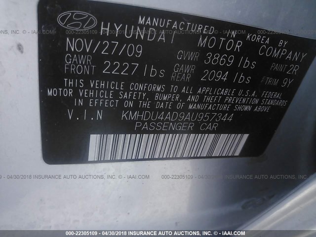 KMHDU4AD9AU957344 - 2010 HYUNDAI ELANTRA BLUE/GLS/SE SILVER photo 9