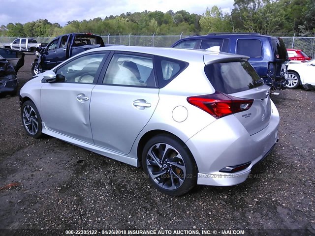 JTNKARJEXGJ511218 - 2016 TOYOTA SCION IM SILVER photo 3