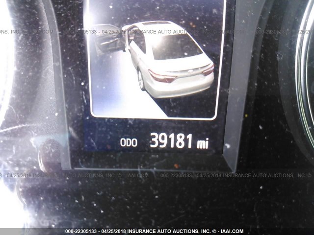 4T1BF1FK6GU567334 - 2016 TOYOTA CAMRY LE/XLE/SE/XSE Weiß Foto 7