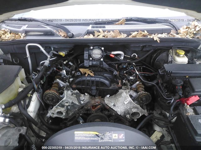 1J8HG48K57C560092 - 2007 JEEP COMMANDER WHITE photo 10