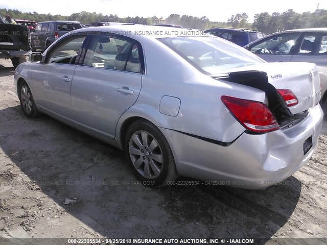 4T1BK36B27U191058 - 2007 TOYOTA AVALON XL/XLS/TOURING/LIMITED SILVER photo 3