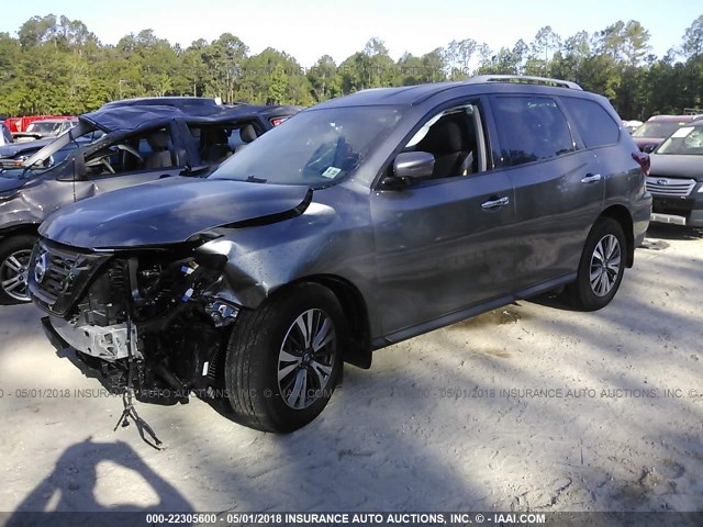 5N1DR2MM5HC686123 - 2017 NISSAN PATHFINDER S/SV/SL/PLATINUM GRAY photo 2