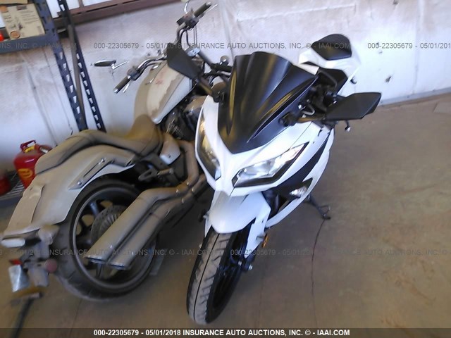 JKAEX8A17EA003609 - 2014 KAWASAKI EX300 A WHITE photo 5