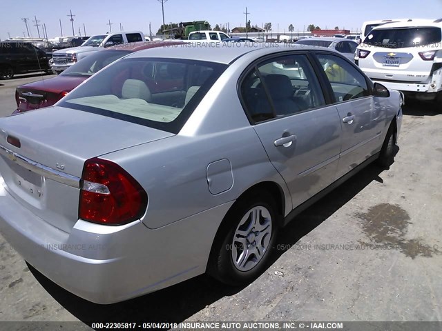 1G1ZS51F56F153408 - 2006 CHEVROLET MALIBU LS 银色 照片 4