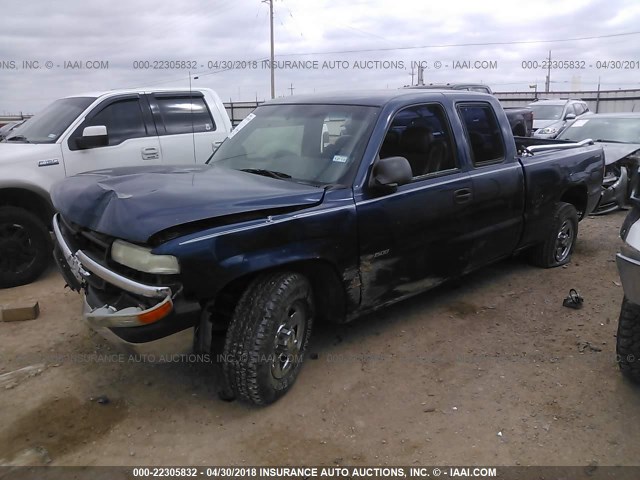 2GCEC19W821149290 - 2002 CHEVROLET SILVERADO C1500 Dark Blue photo 2