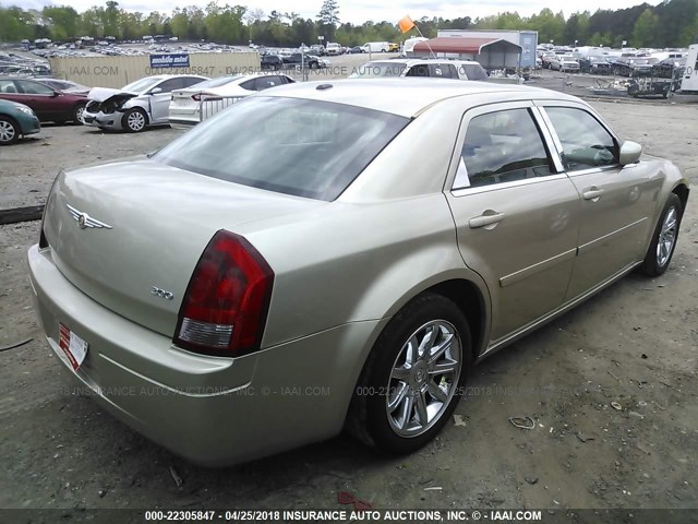 2C3LA43R06H525452 - 2006 CHRYSLER 300 GOLD photo 4