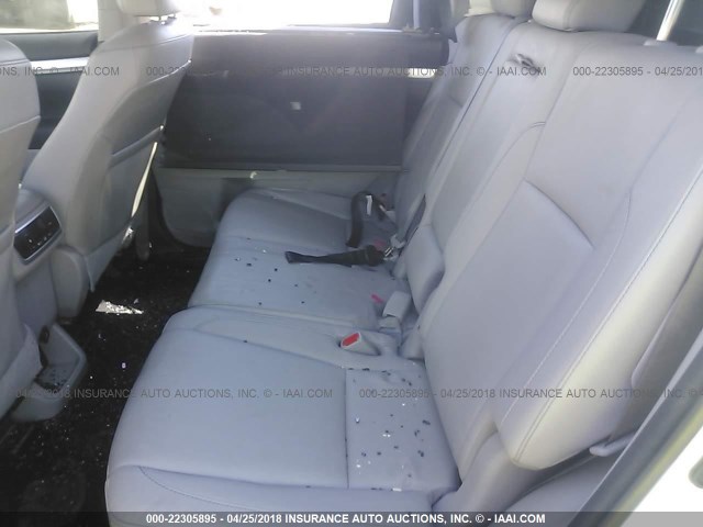 5TDKKRFH3GS174060 - 2016 TOYOTA HIGHLANDER XLE თეთრი ფოტო 8